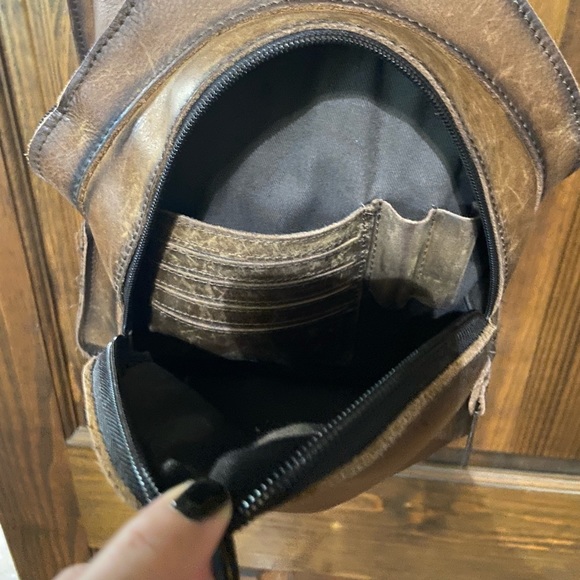 STS Ranchwear Baroness Backpack - Picture 2 of 6